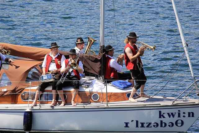 又帮助他们 又帮助他们