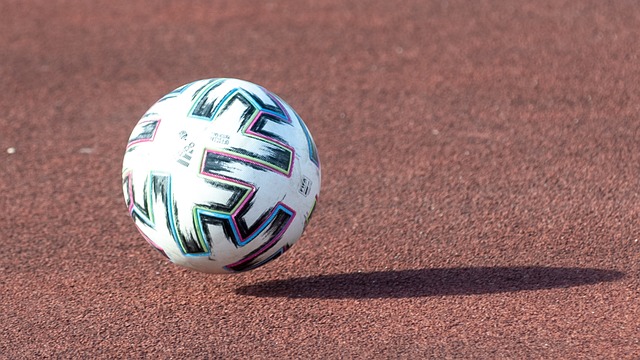 从绝境中崛 从绝境中崛